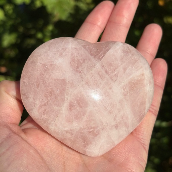 Medium Large Pink Rose Quartz Puffy Crystal Heart Carving - Picture 10 of 10